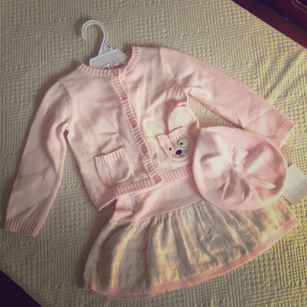 Pink sweater/skirt outfit